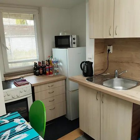 Apartment Se Dvema Loznicemi