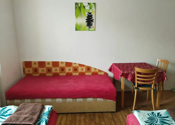 Se Dvema Loznicemi *