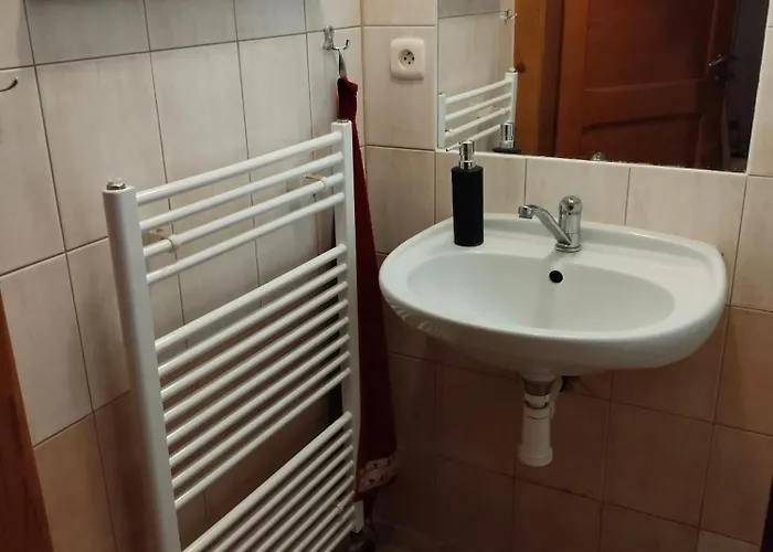 Se Dvema Loznicemi
