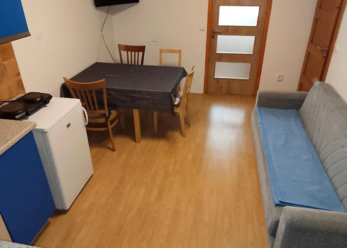 Se Dvema Loznicemi Zlín